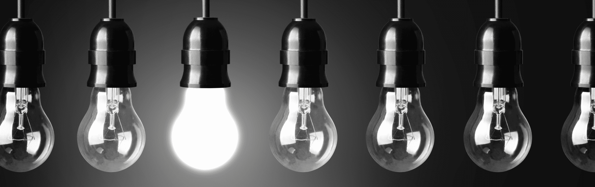 A row of lightbulbs representing different listicle ideas. 